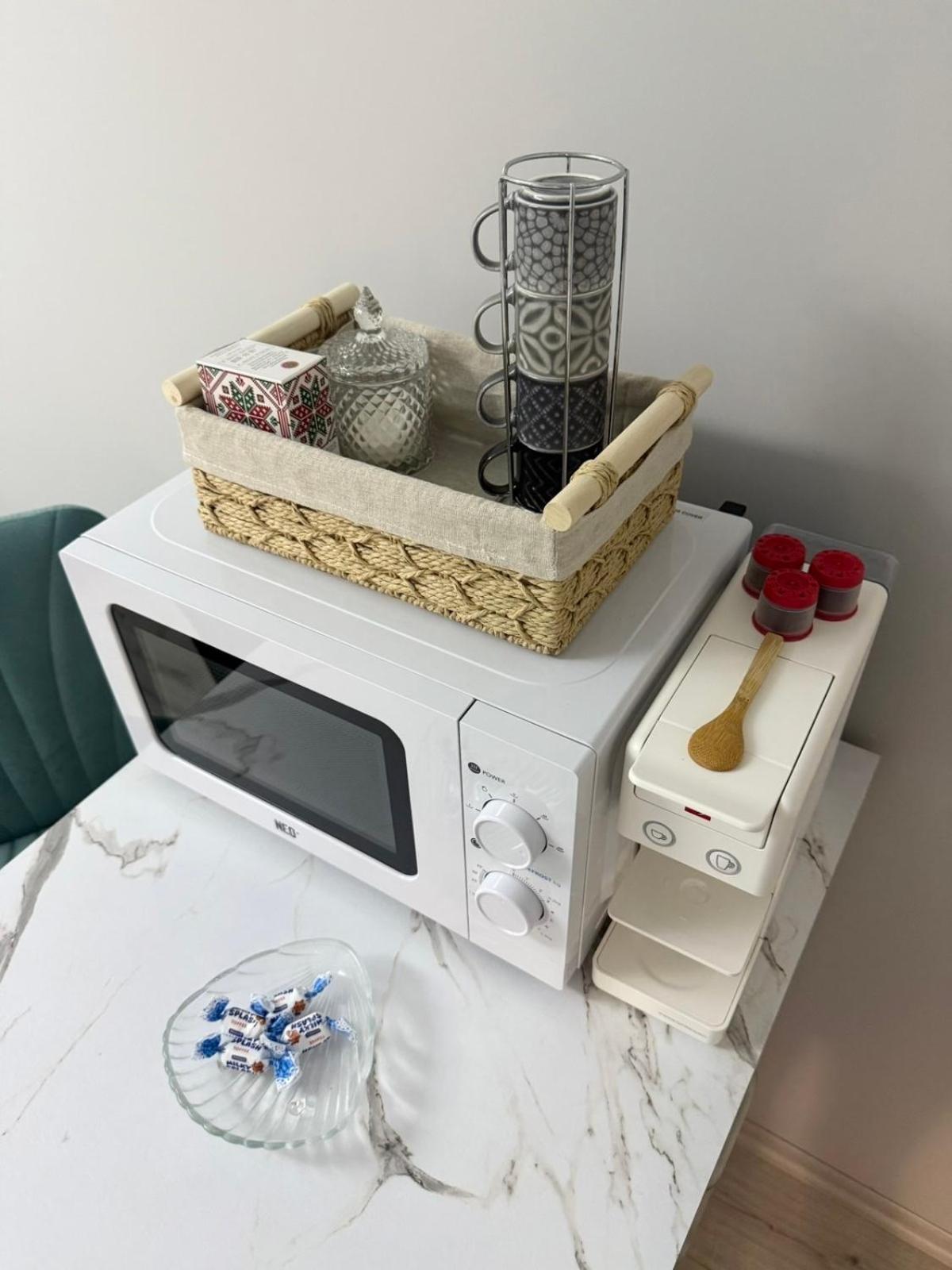 Elenartlux - Baby Cot - Pets Allowed - Free Parking & Fast Wi-fi Apartment *