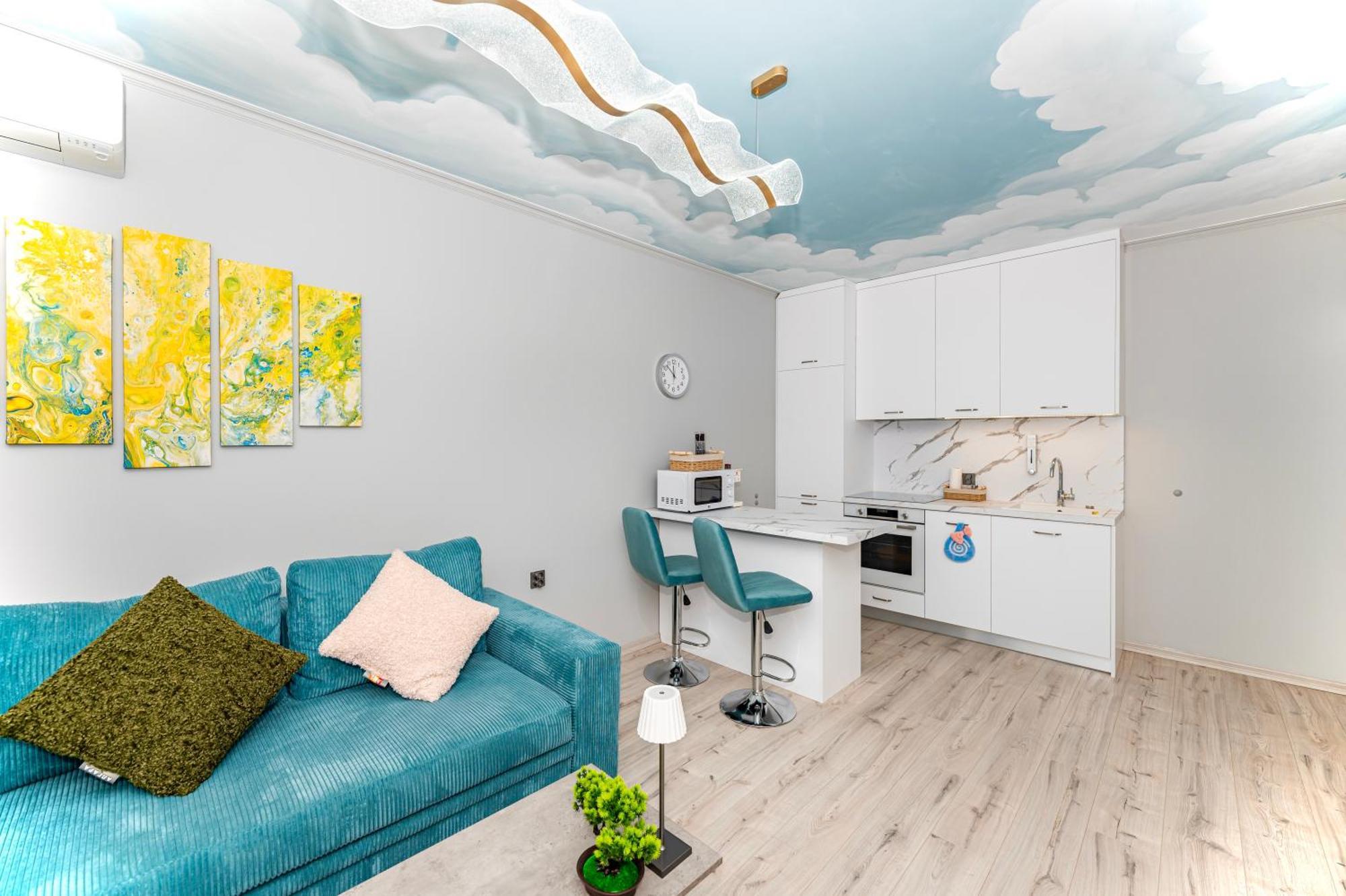 Elenartlux - Baby Cot - Pets Allowed - Free Parking & Fast Wi-fi